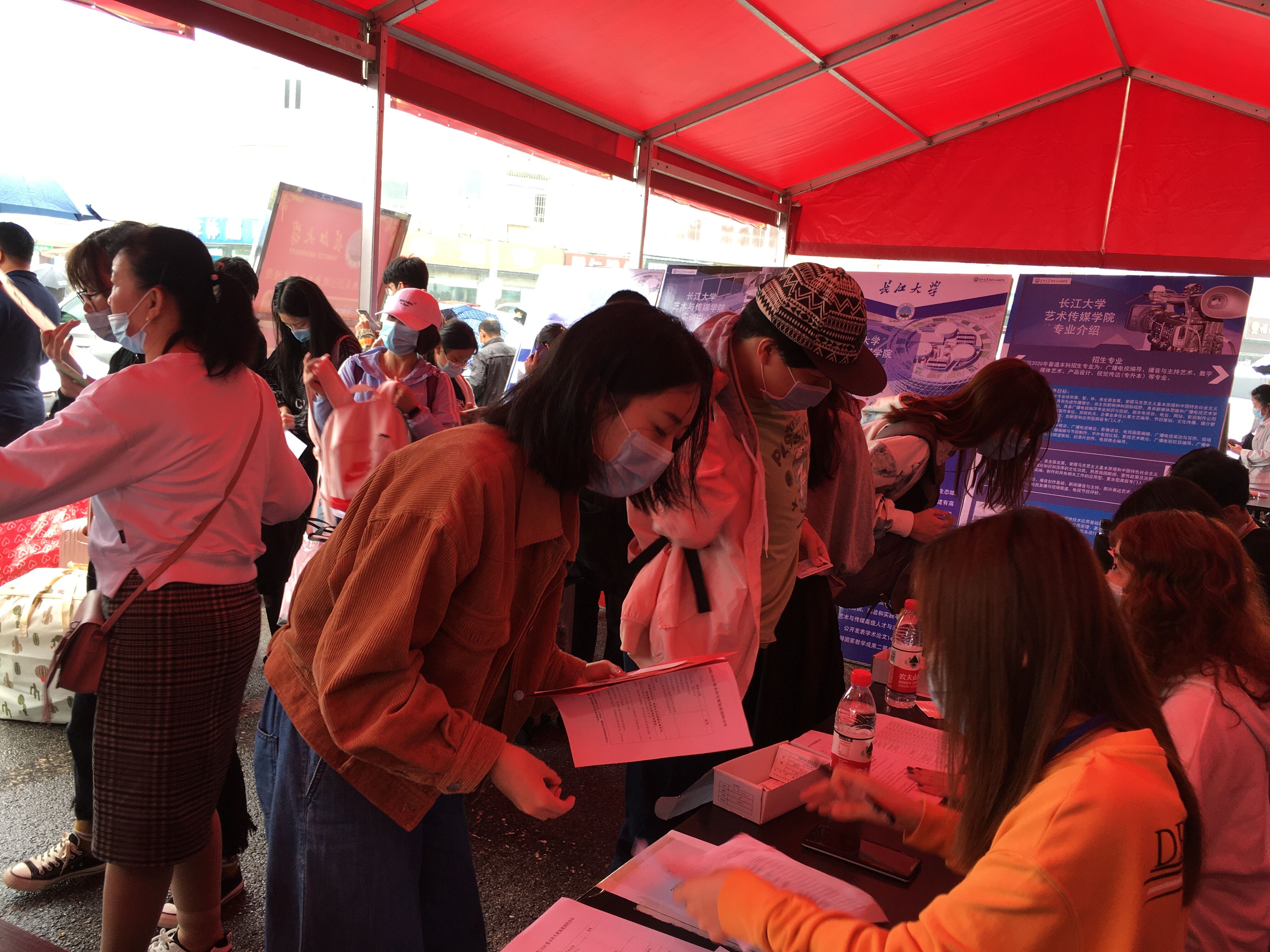 黑龙江外国语学费多少_黑龙江东方学院学费_黑龙江外国语学院学费